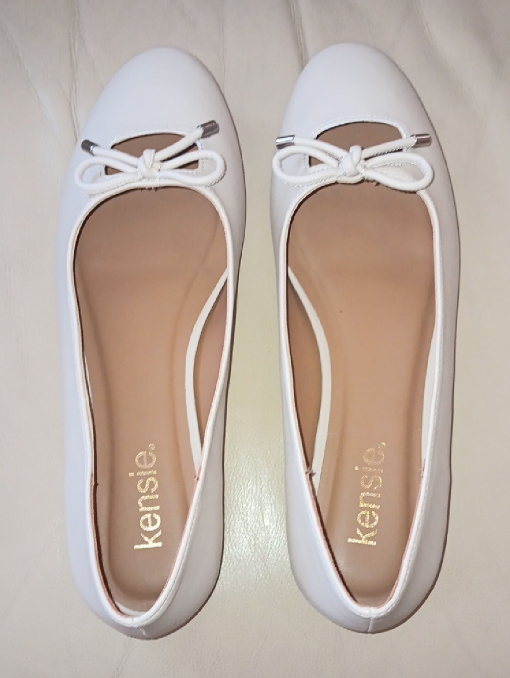 Elegant Cream Ballet Flats 8